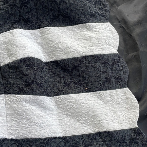 Banana Republic cropped size 2 jacket - Picture 9 of 11